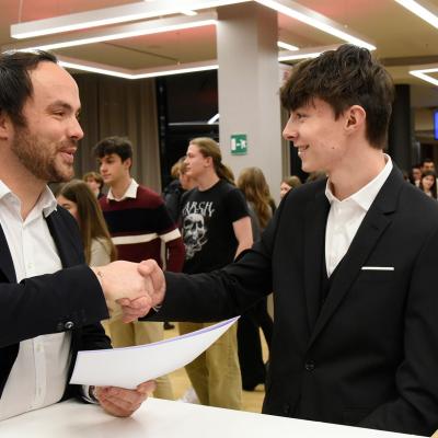  0007457